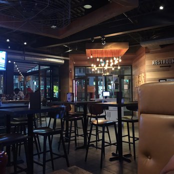 Kelsey's - Nice evening spot. Good music. - American Near Me - Niagara Falls, Ontario Kelsey's - Nice evening spot. Good music. - American Near Me - Niagara Falls, Ontario