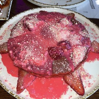 Madres Brunch - Breakfast & Brunch Near Me - Bellflower, California