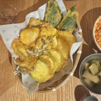 Moono - Assorted Korean Pancakes 모듬전 Oyster, Skate, Sesame leaf, Zucchini, Yam - Korean Near Me - New York, New York
