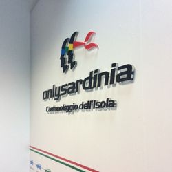 Only Sardinia Autonoleggio - Particolare