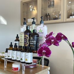 Lets Relax Spa - Free essential oils