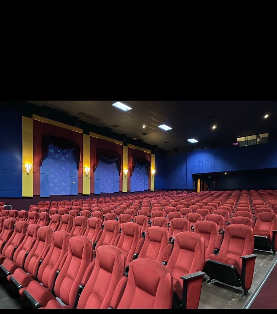 STARLIGHT CINEMAS LAKEWOOD 46 Photos & 31 Reviews 5200 Faculty