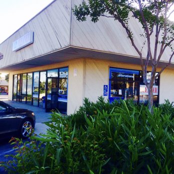V.I.P. Cleaners - Side view - Dry Cleaning Near Me - San Jose, California