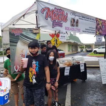 Farm Fresh Fridays - They know us even with masks on, and even far away from home lol - Farmers Market Near Me - Mililani, Hawaii