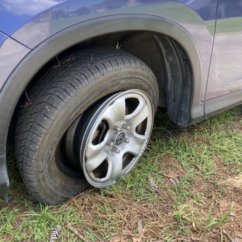 2J'S Mobile Tire Shop - Another view of tire installation gone wrong - Tires Near Me