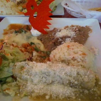 Mariscos Corona Del Mar - Combo plate. Chile rellano and beef enchiladas. Rice tasted dirty. Beans salty. Enchilada good. Chile rellano not so good. - Karaoke Near Me - Anaheim, California Mariscos Corona Del Mar - Combo plate. Chile rellano and beef enchiladas. Rice tasted dirty. Beans salty. Enchilada good. Chile rellano not so good. - Karaoke Near Me - Anaheim, California