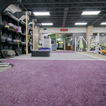Big Sky - Gyms Near Me - Simsbury, Connecticut
