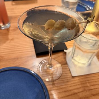 The Finch - American Near Me - Nashville, Tennessee The Finch - American Near Me - Nashville, Tennessee
