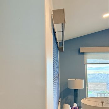 Lei Floor & Window Coverings - Crooked valance that was never fixed - VN - Flooring Near Me - Kahului, Hawaii Lei Floor & Window Coverings - Crooked valance that was never fixed - VN - Flooring Near Me - Kahului, Hawaii