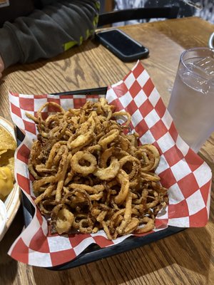 Benchwarmers Sports Bar and Grill by null