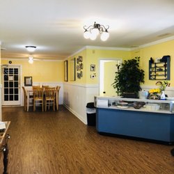 Bobs Cafe - Bob's Cafe Dining Area