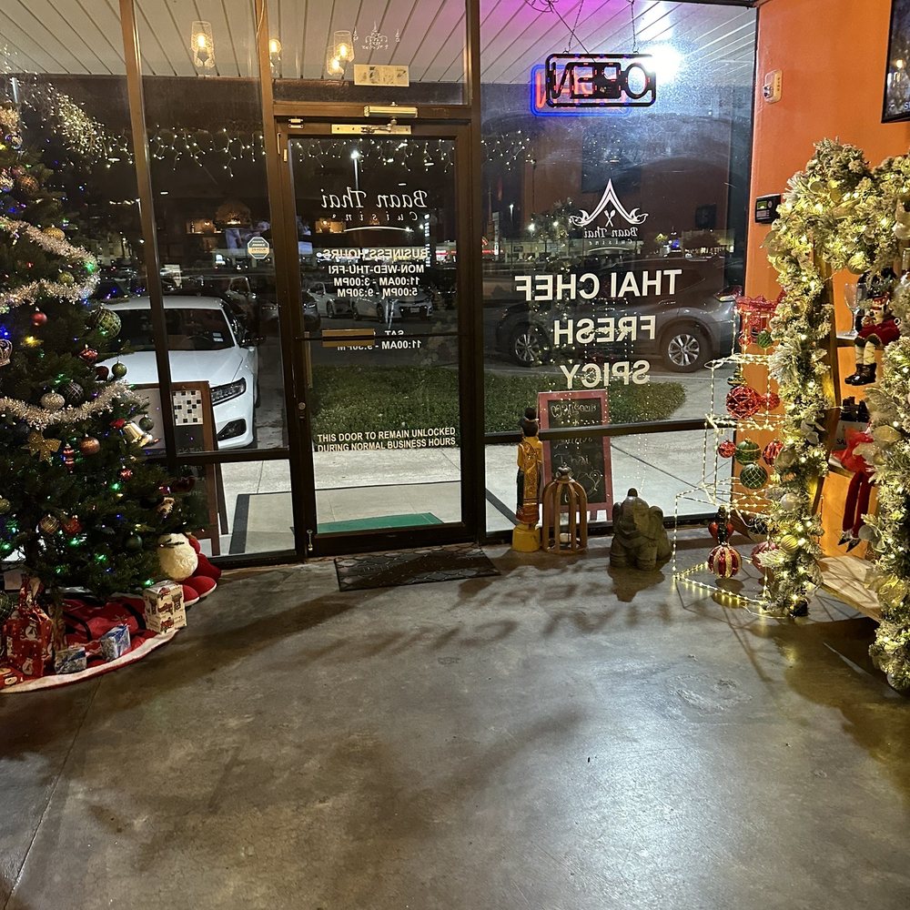 Baan Thai Cuisine - Thai Near Me - Humble, Texas