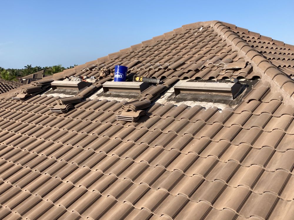 Slide of C&E Soft Wash Solutions