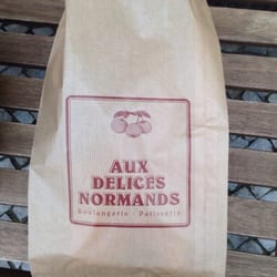Aux Delices Normands - Schrippen. Kein Baguette mehr.