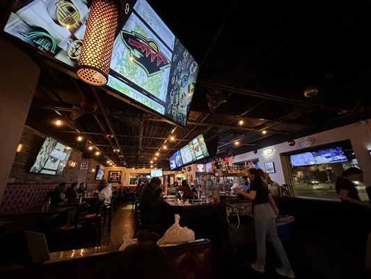 Ray J's American Grill by null