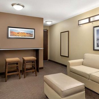 Microtel Inn & Suites by Wyndham Estevan - Guest room - Hotels Near Me - Estevan, Saskatchewan Microtel Inn & Suites by Wyndham Estevan - Guest room - Hotels Near Me - Estevan, Saskatchewan