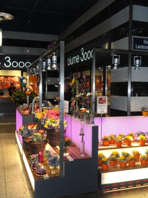 blume 3000 | Zürich HB ShopVille by null