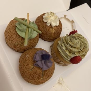 Desseire - Cupcakes - Bakeries Near Me - Houston, Texas