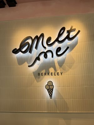 Melt Me Creamery by null