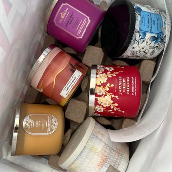 Bath & Body Works - Cosmetics & Beauty Supply Near Me - Pembroke Pines, Florida Bath & Body Works - Cosmetics & Beauty Supply Near Me - Pembroke Pines, Florida