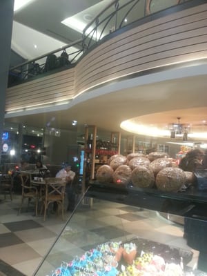 Elizinn Patisserie Restaurant by null