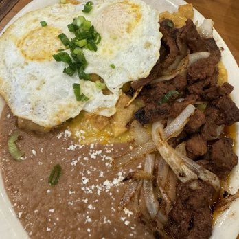 Loaded Cafe Restaurants Lawndale - chilaquiles con verde ( with green chili) - Burgers Near Me - Lawndale, California