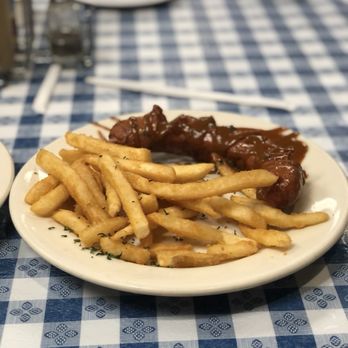 Mutti's German Restaurant - Currywurst mit pommes - German Near Me - Lawton, Oklahoma Mutti's German Restaurant - Currywurst mit pommes - German Near Me - Lawton, Oklahoma