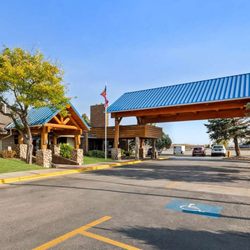 Best Western Tower West Lodge - Exterior