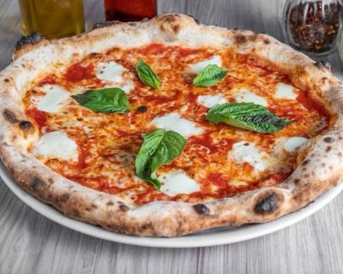 Piacere Wood Fired Pizza Pines by null