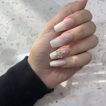 Queen Bee Nails and Spa - Nail Salons Near Me - Brighton, Massachusetts Queen Bee Nails and Spa - Nail Salons Near Me - Brighton, Massachusetts