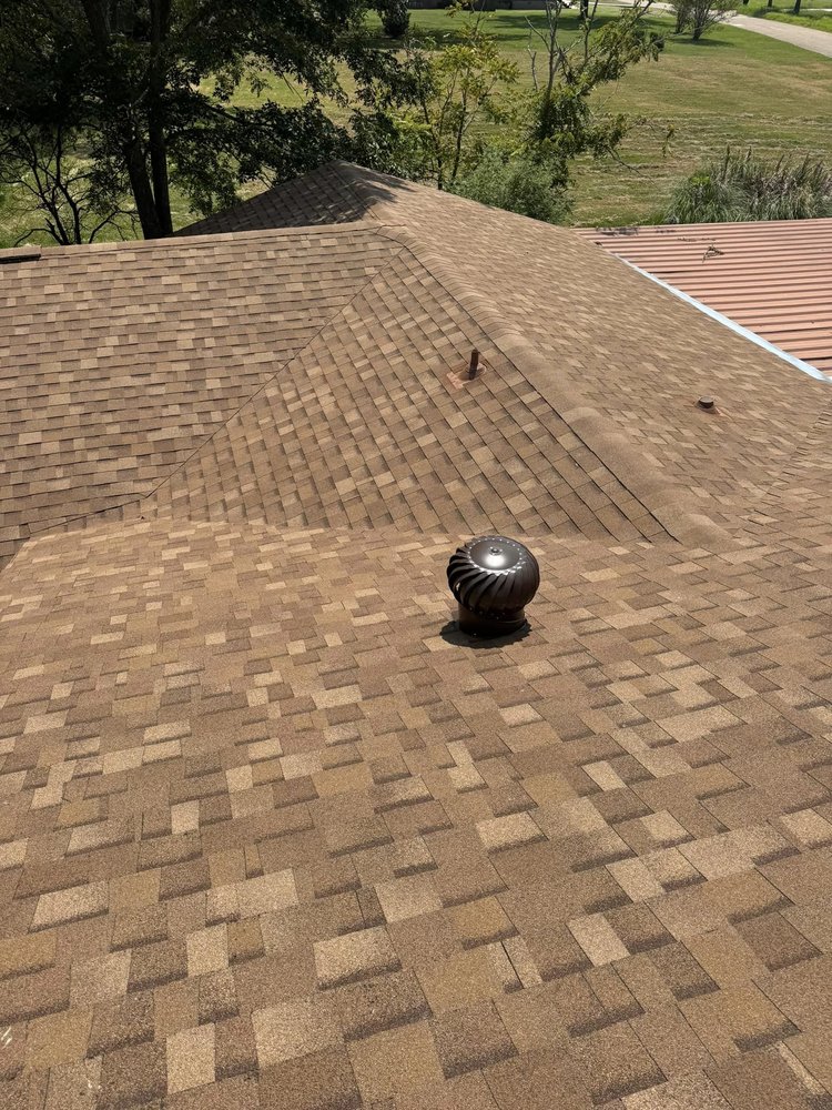 Slide of East Texas Roofing