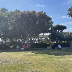 La Jolla Cove Bridge Club - Shamelessly sitting facing this wedding reception as if it were a show! No privacy