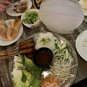 Kitchen Co Ut - Nem Nuong - Grilled pork sausage DIY summer roll platter ($26.50) - Vietnamese Near Me - New York, New York Kitchen Co Ut - Nem Nuong - Grilled pork sausage DIY summer roll platter ($26.50) - Vietnamese Near Me - New York, New York