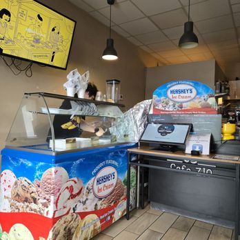 Cafe Zio - Interior - Bubble Tea Near Me - Edison, New Jersey
