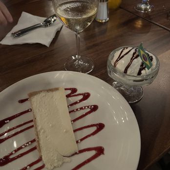 Vista Brazilian Steakhouse - New york cheesecake and vanilla ice cream dessert - Brazilian Near Me - Walnut, California Vista Brazilian Steakhouse - New york cheesecake and vanilla ice cream dessert - Brazilian Near Me - Walnut, California