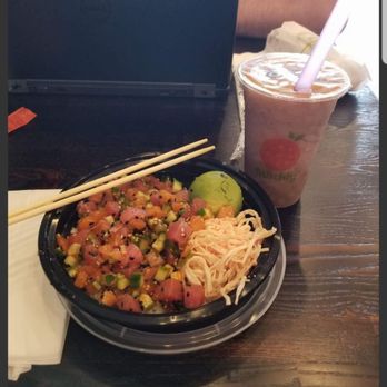 Quickly Boba Tea - Salmon and tuna poki with crab and a  blueberry fruit slush with peach popping   bobba - Bubble Tea Near Me - Orlando, Florida