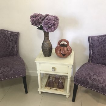 Bella Hair Spa - Very cute little sitting area. - Massage Near Me - Miami, Florida Bella Hair Spa - Very cute little sitting area. - Massage Near Me - Miami, Florida