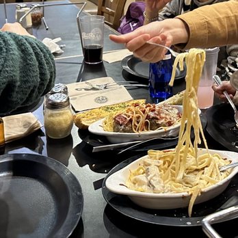 Pizza Factory - Pizza Near Me - Ridgecrest, California Pizza Factory - Pizza Near Me - Ridgecrest, California