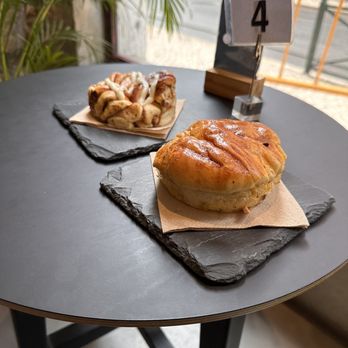 Copenhagen Coffee Lab & Bakery - Coffee & Tea Near Me - Lisbon, 11