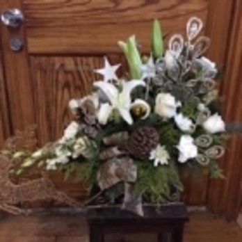 Wear's Flowers Garden Centre - Photo - Florists Near Me - Hamilton, Ontario