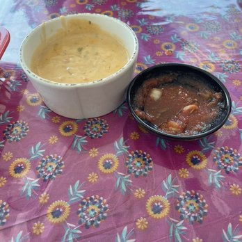 Nueva Era Taqueria - Queso and salsa - Mexican Near Me - Decatur, Texas
