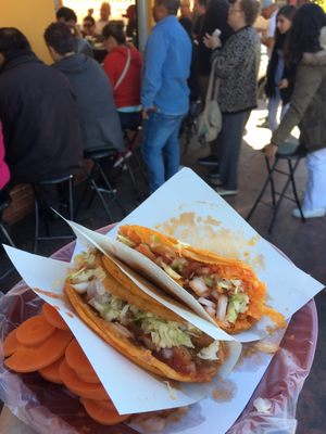 TACOS AL VAPOR “GIL” by null