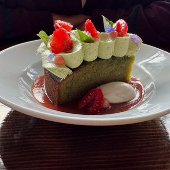 Il Nido - olive oil cake - Italian Near Me - Seattle, Washington Il Nido - olive oil cake - Italian Near Me - Seattle, Washington