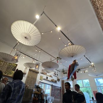 Po’ai By Pono Potions - Atmosphere - Cafes Near Me - Honolulu, Hawaii Po’ai By Pono Potions - Atmosphere - Cafes Near Me - Honolulu, Hawaii