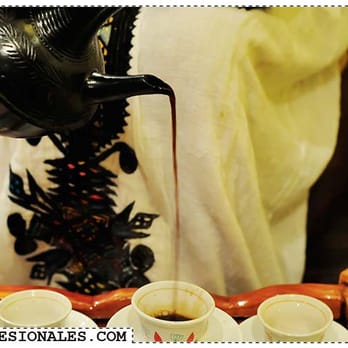 Hanan - Ceremonia etíope del café - African Near Me - Madrid, M Hanan - Ceremonia etíope del café - African Near Me - Madrid, M