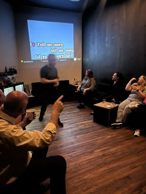 FamFam Private Room Karaoke by null