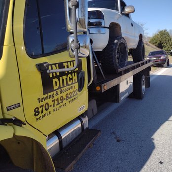 In The Ditch Towing & Recovery - Your local , fast , friendly , affordable tow company 24/7 - Roadside Assistance Near Me In The Ditch Towing & Recovery - Your local , fast , friendly , affordable tow company 24/7 - Roadside Assistance Near Me