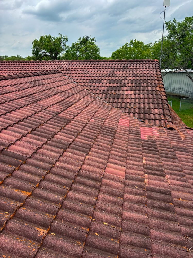 Slide of Granado Roofing