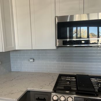 Chicago Tile Services - Kitchen backsplash - Tiling Near Me - Chicago, Illinois