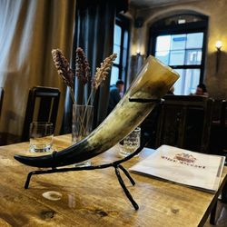 This horn contains beer